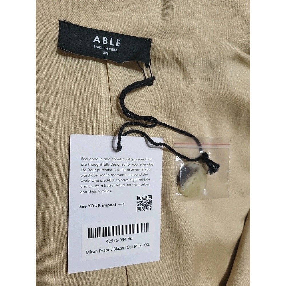 ABLE Micah Drapey Blazer in Oat Milk - Size XXL Lightweight Boyfriend - New $158 - Picture 3 of 10